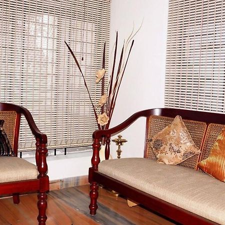 Sowparnika - A Family Home Experience Kochi Extérieur photo
