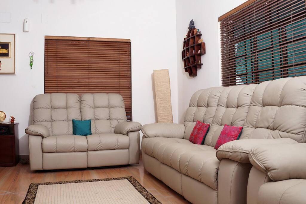 Sowparnika - A Family Home Experience Kochi Extérieur photo